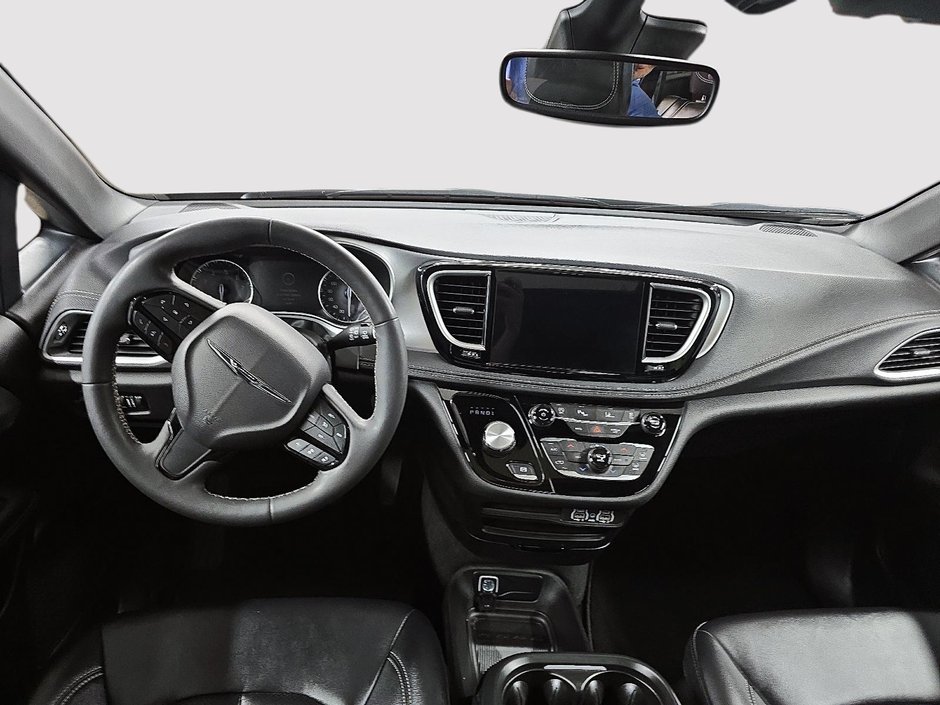 Chrysler Pacifica Touring-L Apparence S 2024-9