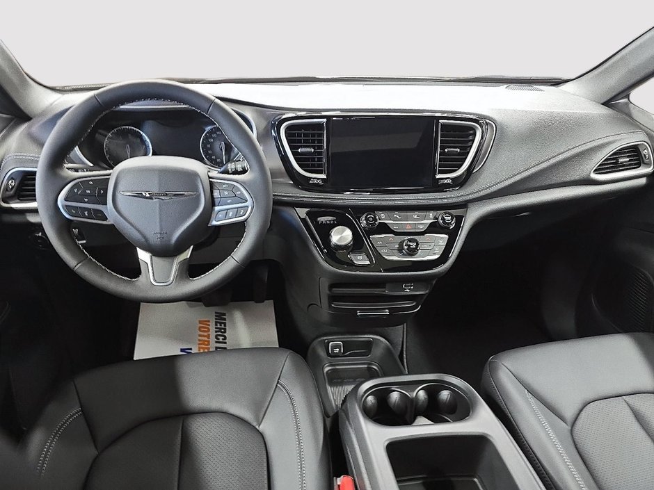 Chrysler Pacifica SELECT AWD 2026-9