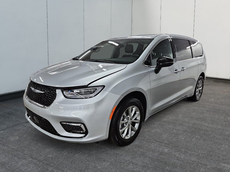 Chrysler Pacifica SELECT AWD 2026 à St-Jean-Sur-Richelieu, Québec