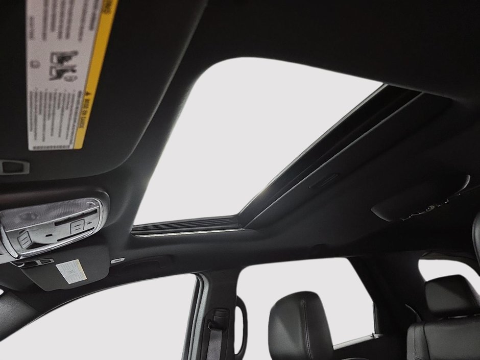 2022 Dodge Durango GT AWD // BLACKTOP // TOIT OUVRANT-16