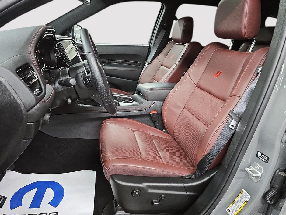 2025 Dodge Durango R/T PLUS // BLACK TOP-8