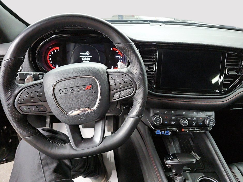 Dodge Durango R/T // 6 PASSAGERS // GROUPE REMORQUAGE 2025-13