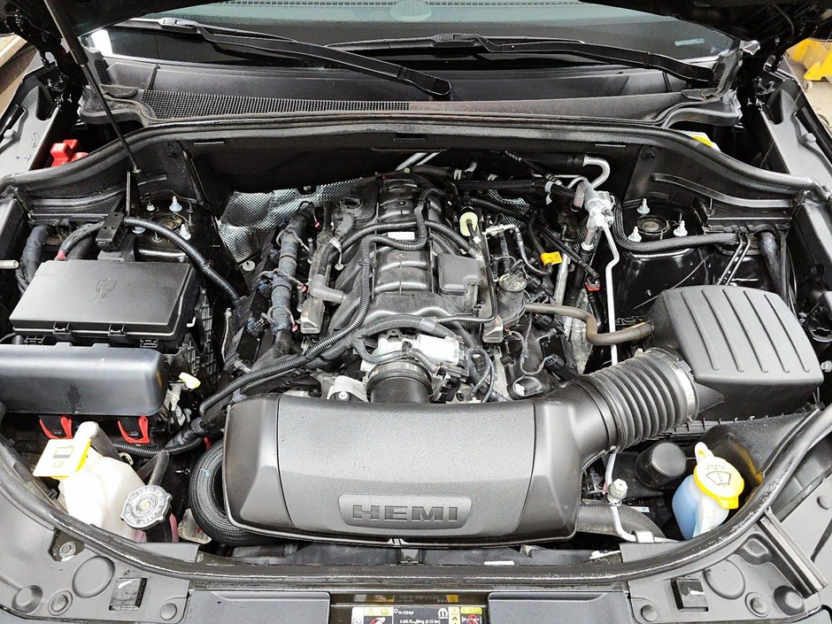Dodge Durango R/T // 6 PASSAGERS // GROUPE REMORQUAGE 2025-7