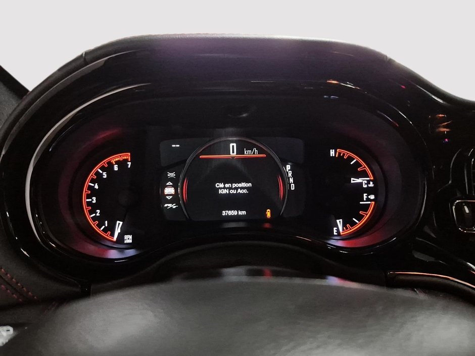 2025 Dodge Durango R/T // PLUS // GROUPE REMORQUAGE-13