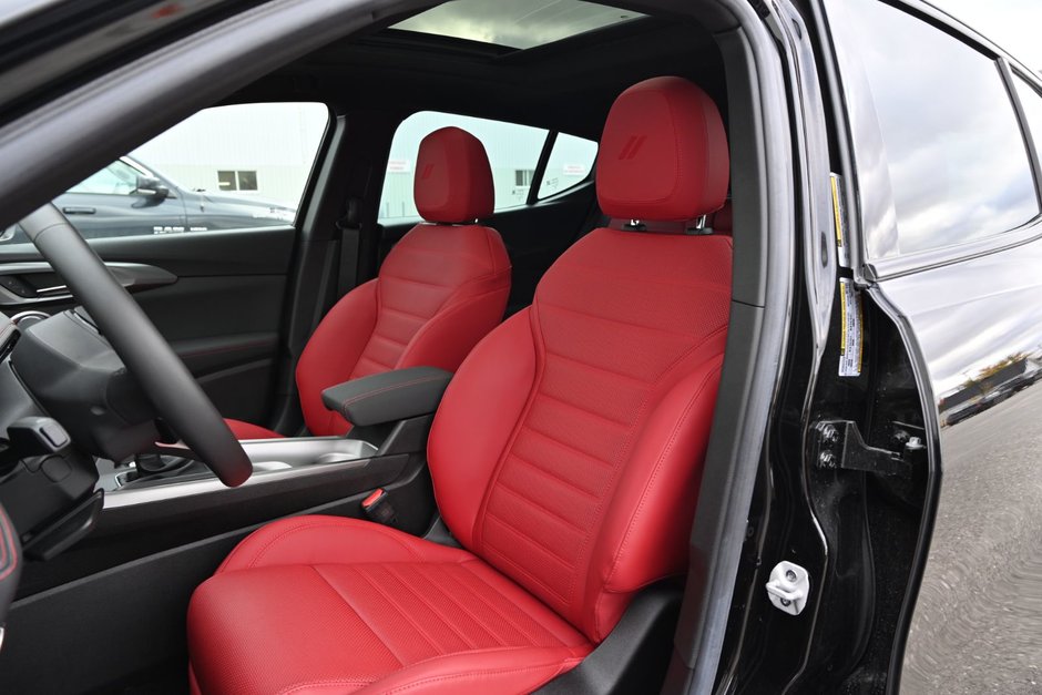 Dodge Hornet GT PLUS 2024-8