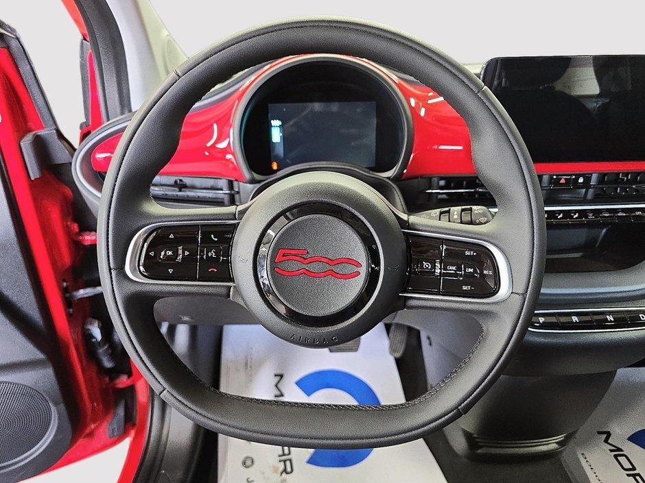 Fiat 500e (RED) EDITION // 100% ELECTRIQUE 2024-11