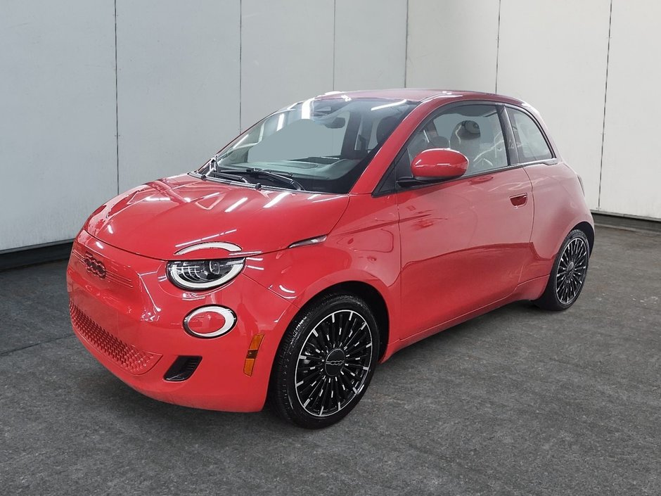 Fiat 500e (RED) EDITION // 100% ELECTRIQUE 2024 à Sherbrooke, Québec
