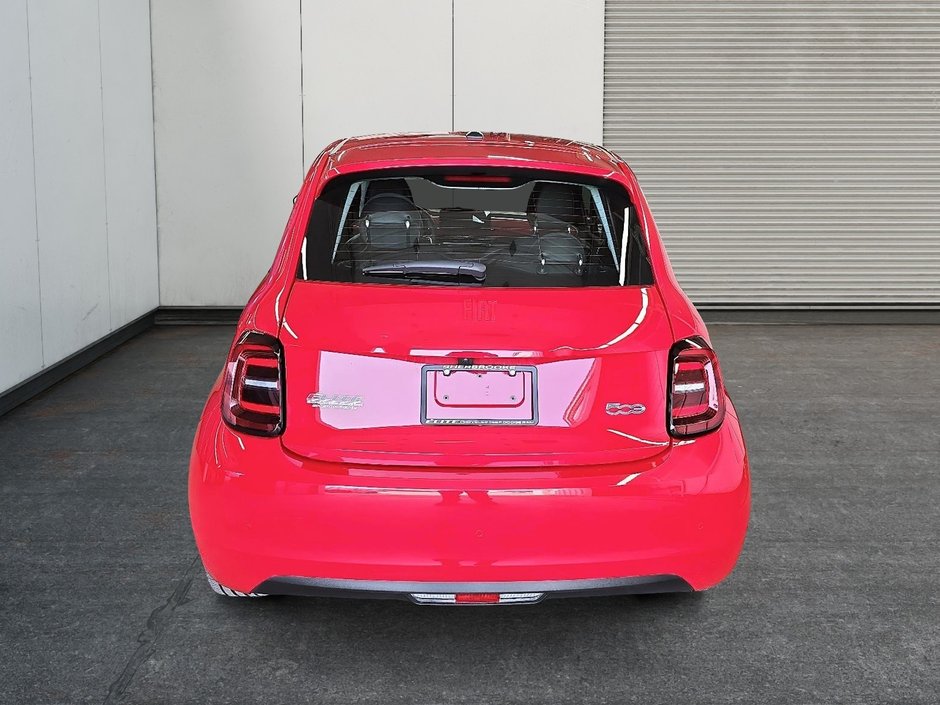 Fiat 500e (RED) EDITION // 100% ELECTRIQUE 2024-2