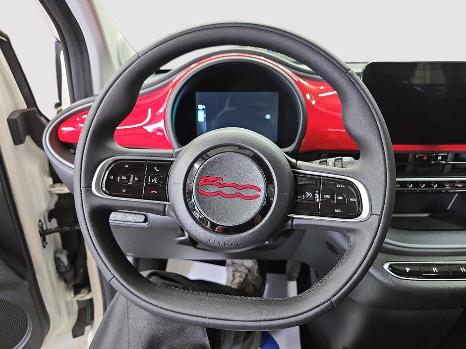 2024 Fiat 500e (RED) EDITION // 100% ELECTRIQUE-11