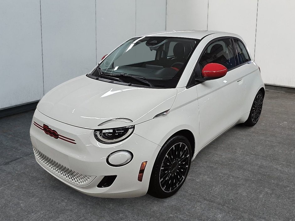 Fiat 500e (RED) EDITION // 100% ELECTRIQUE 2024 à Sherbrooke, Québec