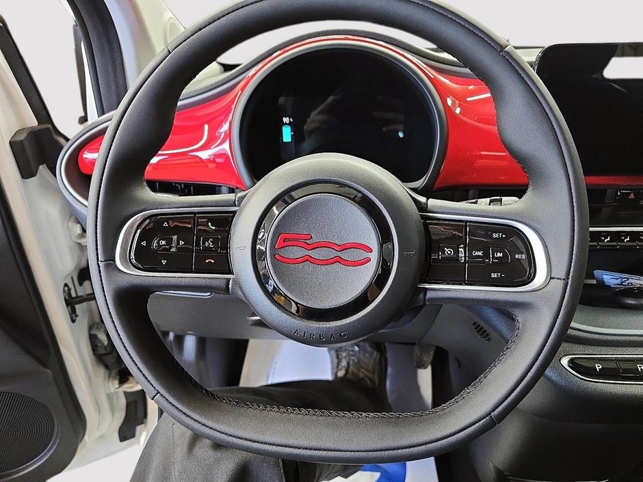 2024 Fiat 500e (RED) EDITION // 100% ELECTRIQUE-11
