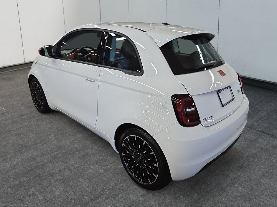 2024 Fiat 500e (RED) EDITION // 100% ELECTRIQUE-3