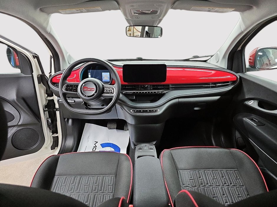 2024 Fiat 500e (RED) EDITION // 100% ELECTRIQUE-9