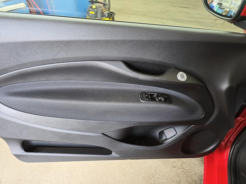 2024 Fiat 500e (RED) Edition-10