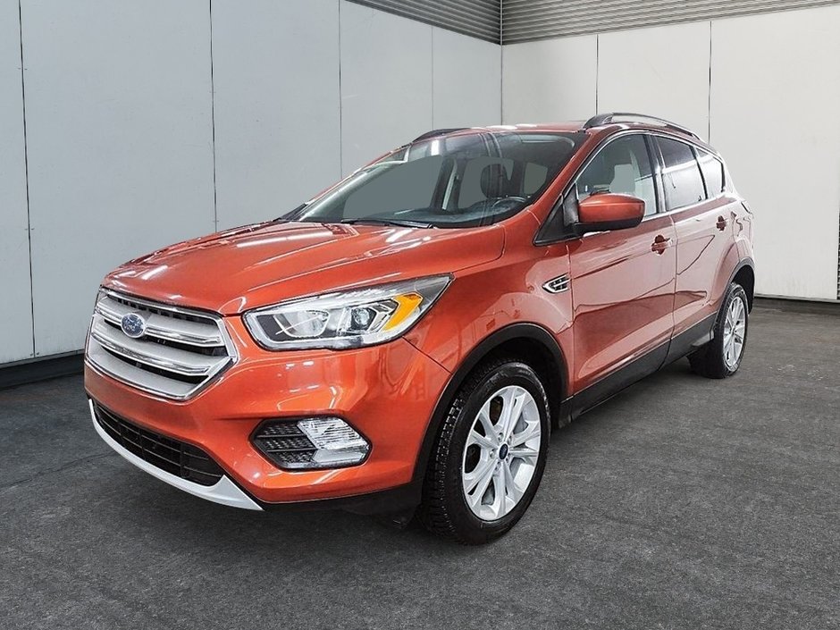 2019 Ford Escape SEL AWD // CUIR in Sherbrooke, Quebec