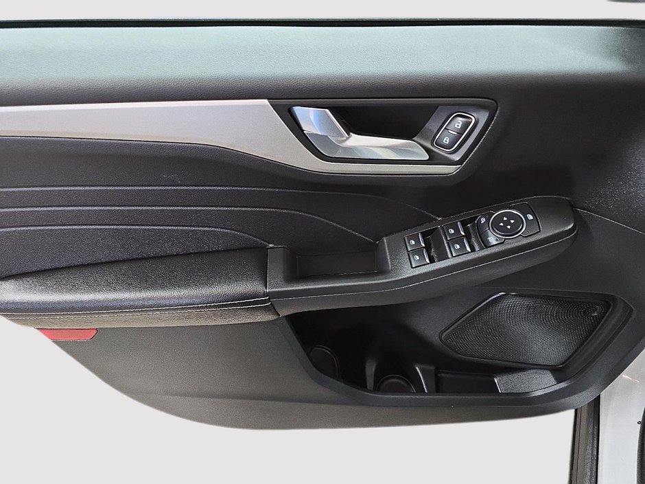 2021 Ford Escape SE Hybrid AWD NAVIGATION-10