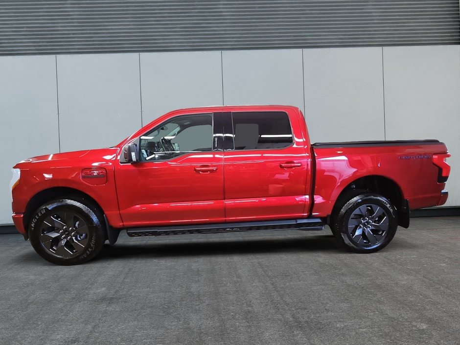 Ford F-150 Lightning XLT 4X4 // BAS KM ! 2023-6