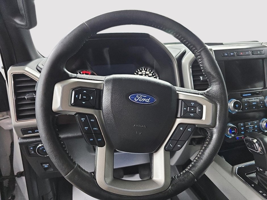 Ford F-150 LARIAT // DIESEL // TOIT PANO // NAVIGATIONRAMIQUE 2019-11