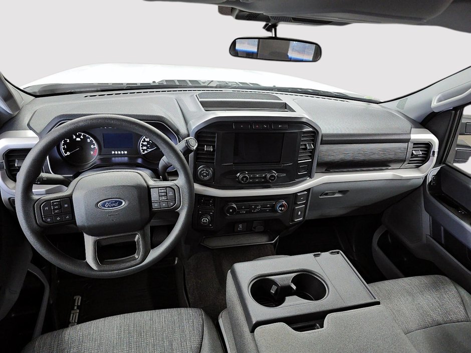 2022 Ford F-150 XLT // 4RM // ECOBOOST // 300A-9