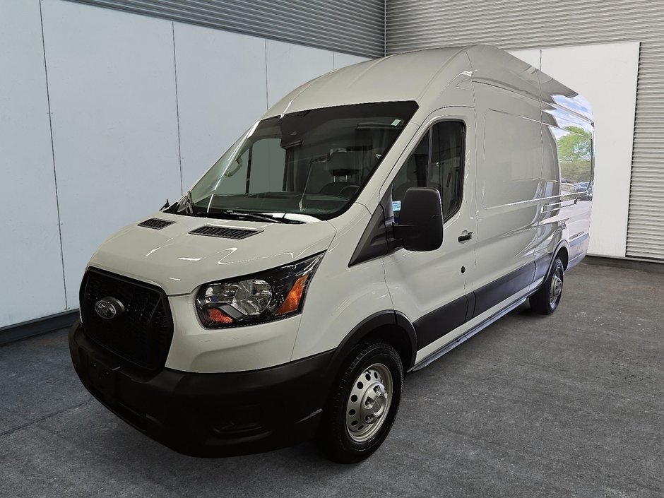 Ford Transit Cargo Van T-250 EL AWD TOIT SURÉLEVÉ 148 PO 2023 à Sherbrooke, Québec