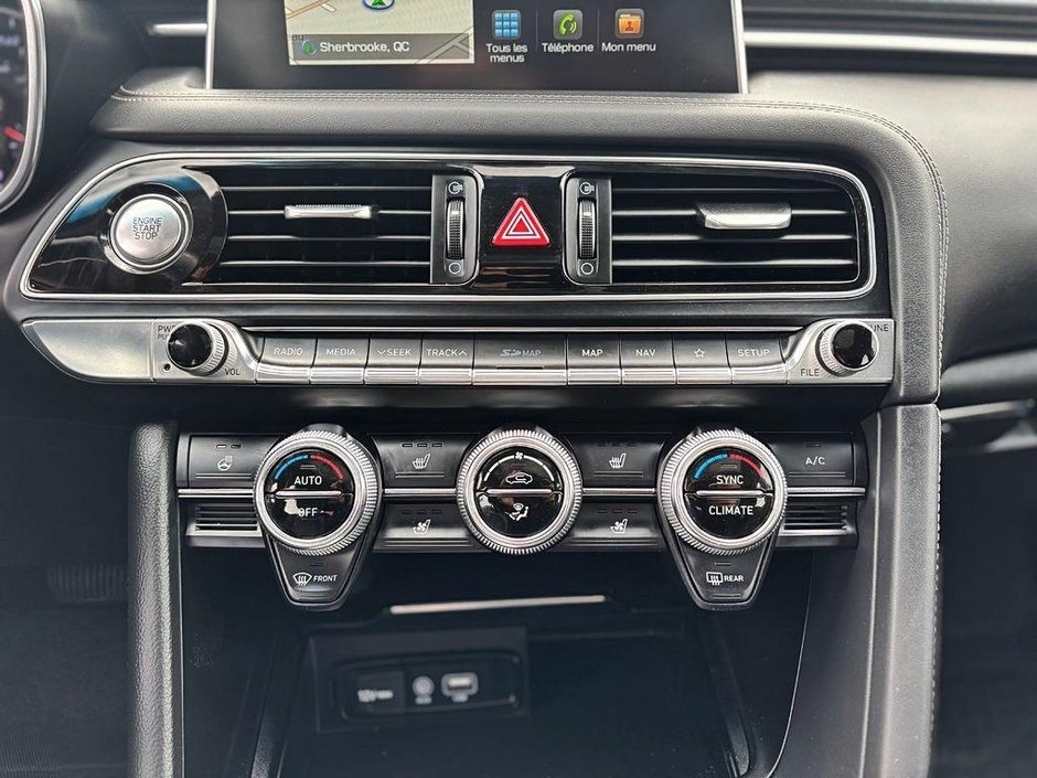 GENESIS G70 2.0T ELITE AWD 2021-16