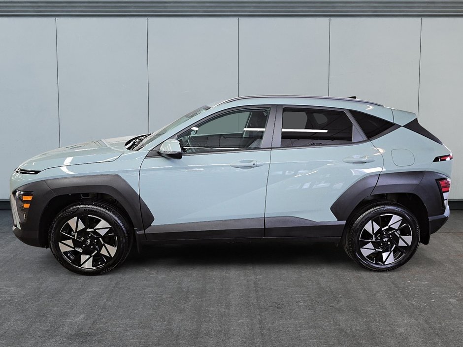 Hyundai Kona PREFERRED // SEL // AWD 2024-4