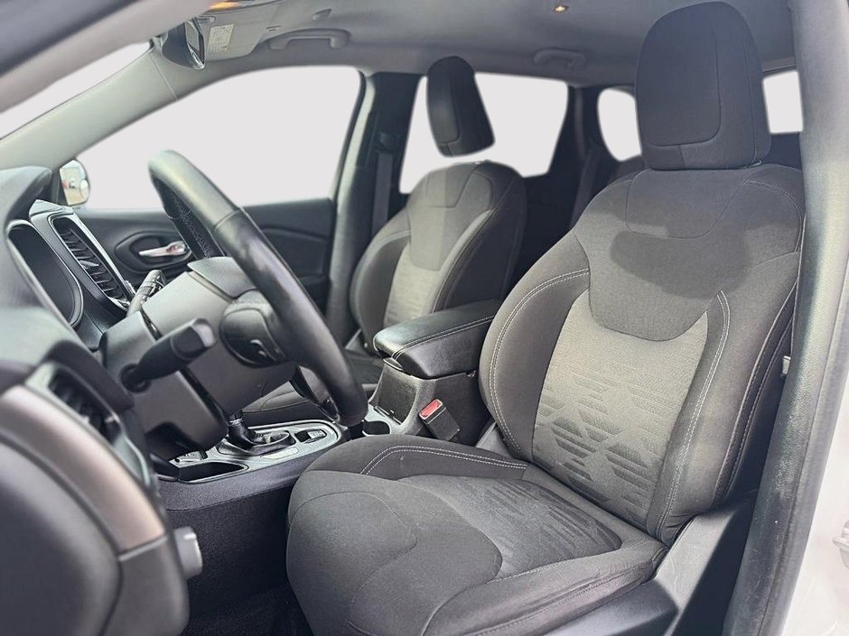 Jeep Cherokee NORTH // ENS TEMPS FROIDS 2019-8
