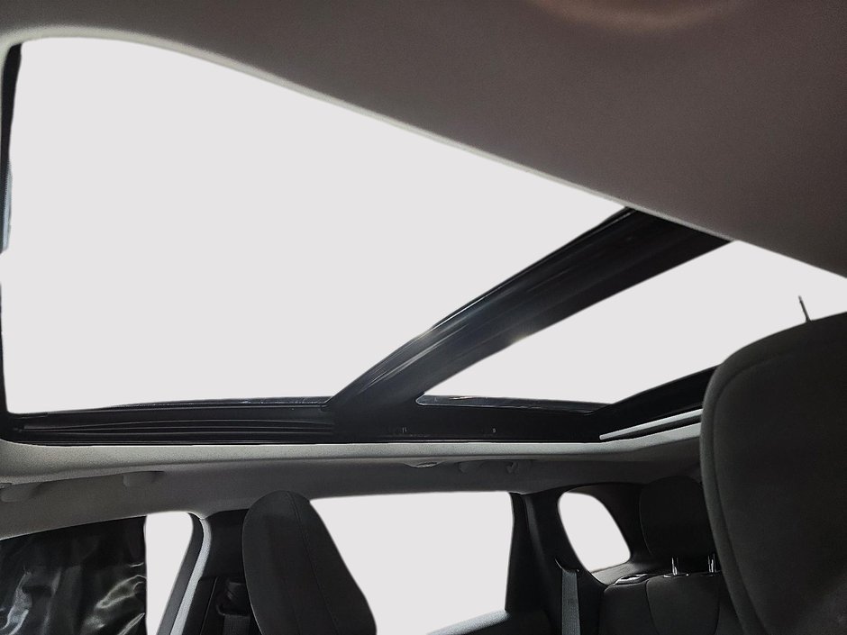 Jeep Cherokee NORTH 4X4 // V6 // TOIT PANORAMIQUE 2022-16