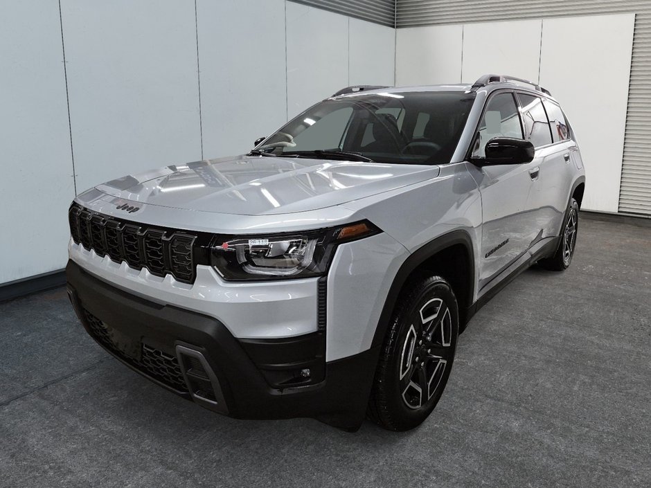 Jeep Cherokee LAREDO 2026 à St-Jean-Sur-Richelieu, Québec