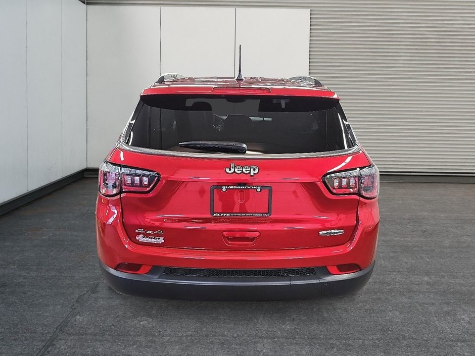 2025 Jeep Compass NORTH-2