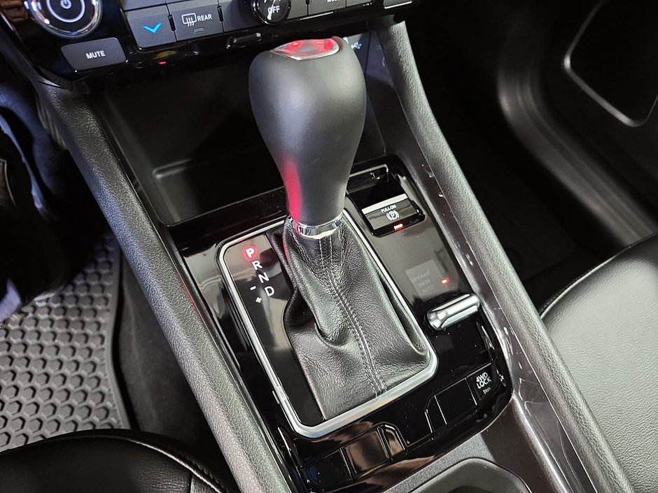 2025 Jeep Compass NORTH-14