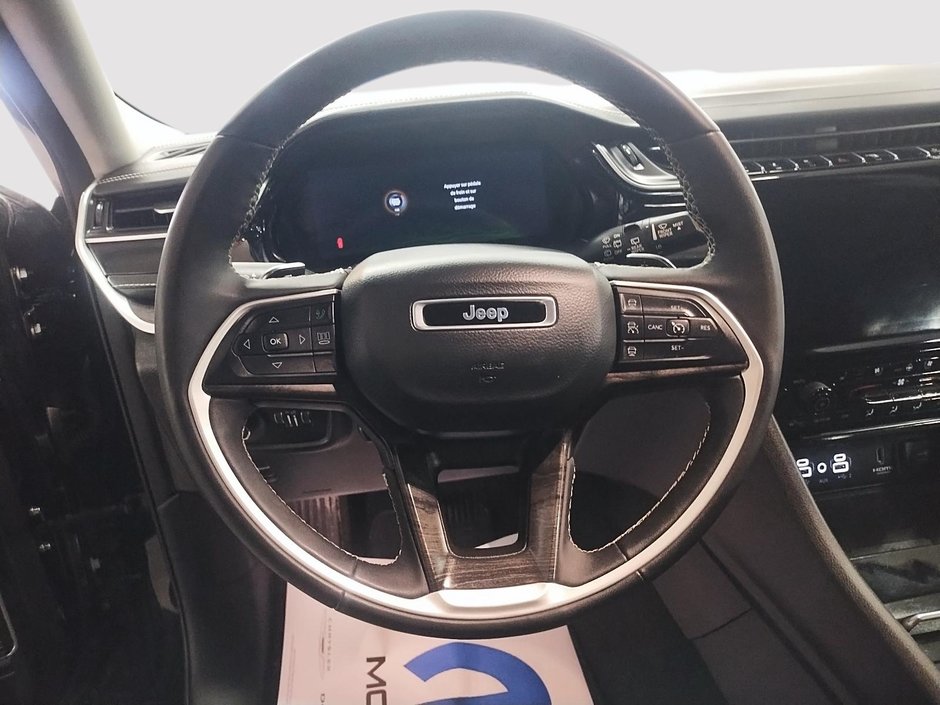 2022 Jeep Grand Cherokee 4xe DVD // CUIR // ECRANS PASSAGERS ARRIÈRES-11
