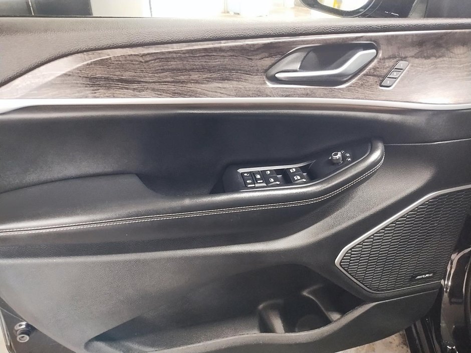 2022 Jeep Grand Cherokee 4xe DVD // CUIR // ECRANS PASSAGERS ARRIÈRES-10