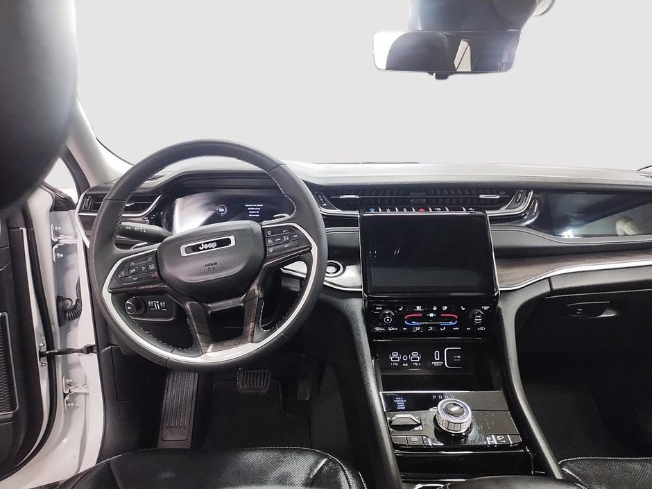 Jeep Grand Cherokee 4xe 4XE // TOIT PANORAMIQUE 2023-9