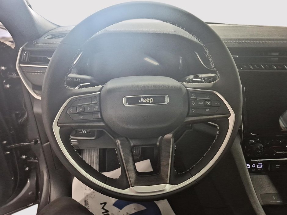 Jeep Grand Cherokee L LIMITED 2025-11