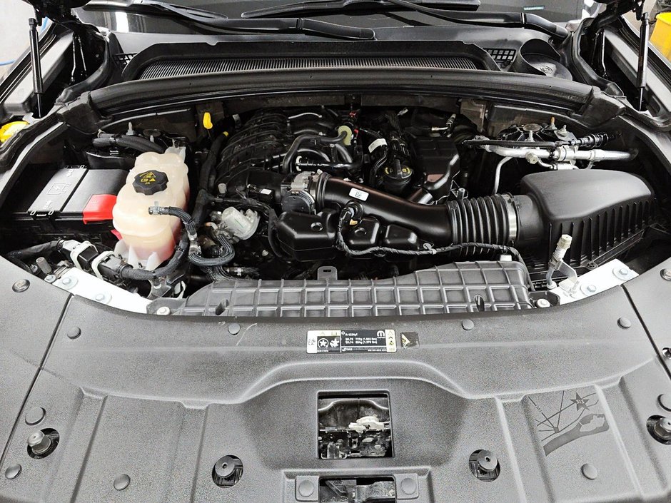 2023 Jeep Grand Cherokee LAREDO // GRAND CHEROKEE // JEEP-7