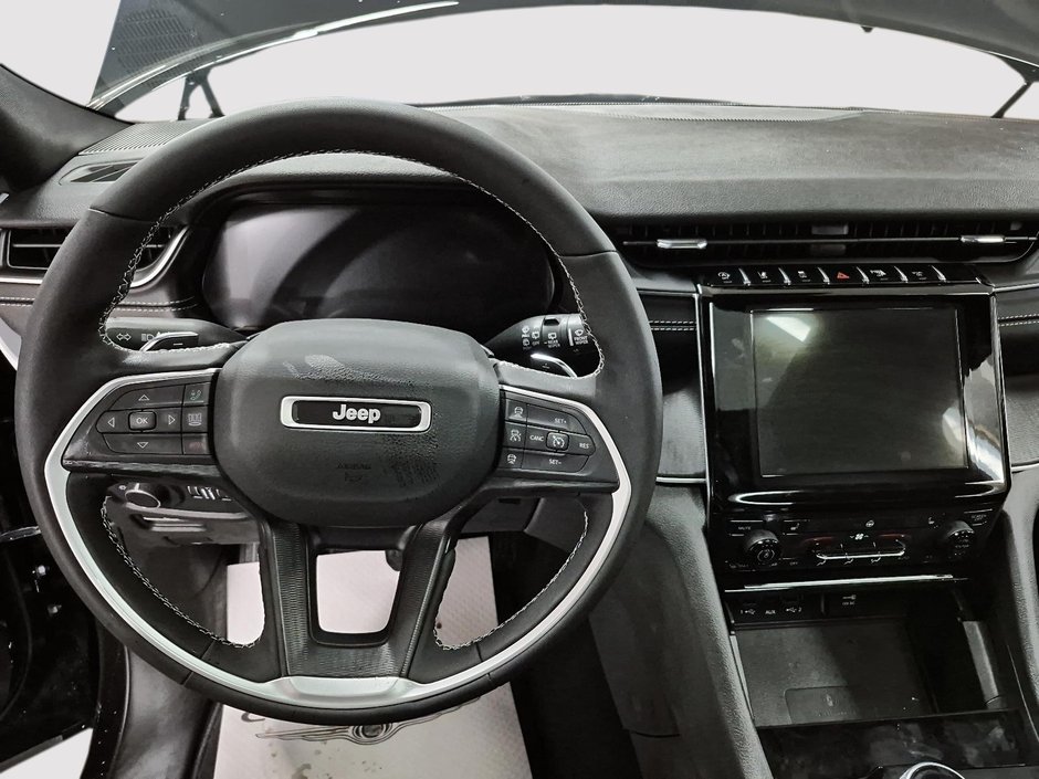 Jeep Grand Cherokee ALTITUDE // 4X4 // JEEP // GRAND CHEROKEE 2025-9