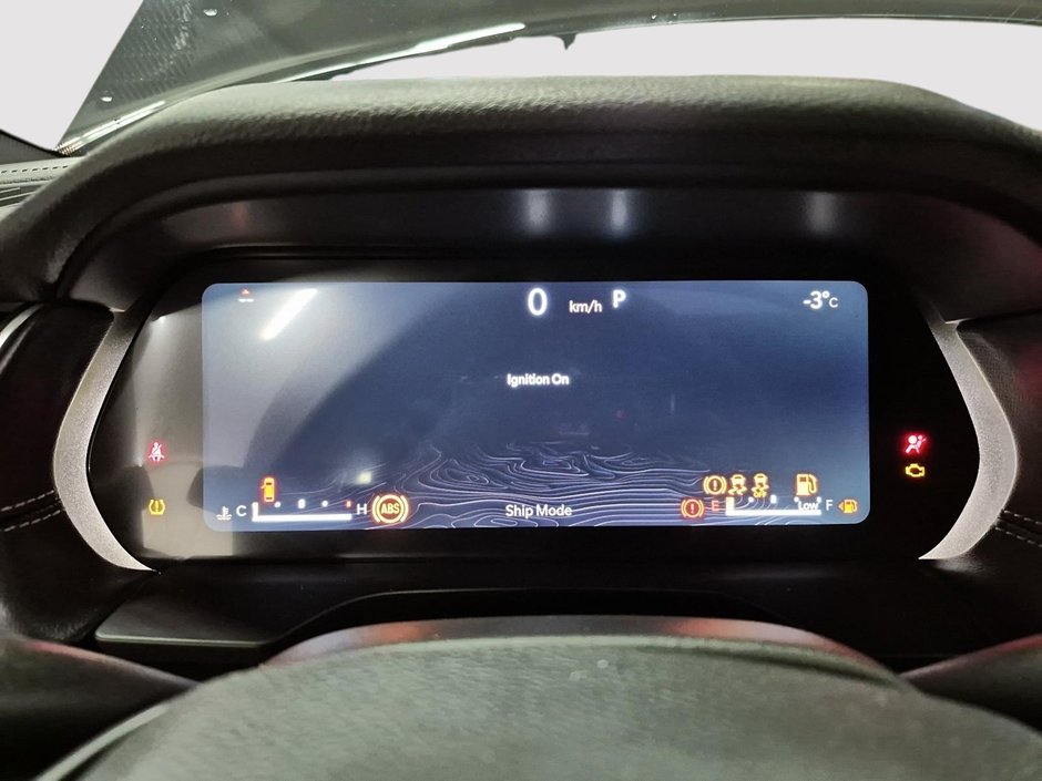 Jeep Grand Cherokee ALTITUDE // 4X4 // JEEP // GRAND CHEROKEE 2025-12