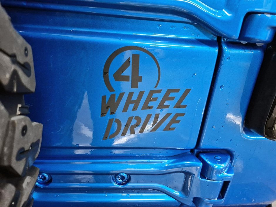 2023 Jeep Wrangler 4-Door WILLYS-14