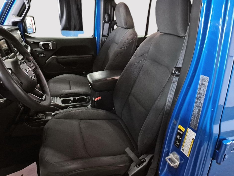 2023 Jeep Wrangler 4-Door WILLYS-7