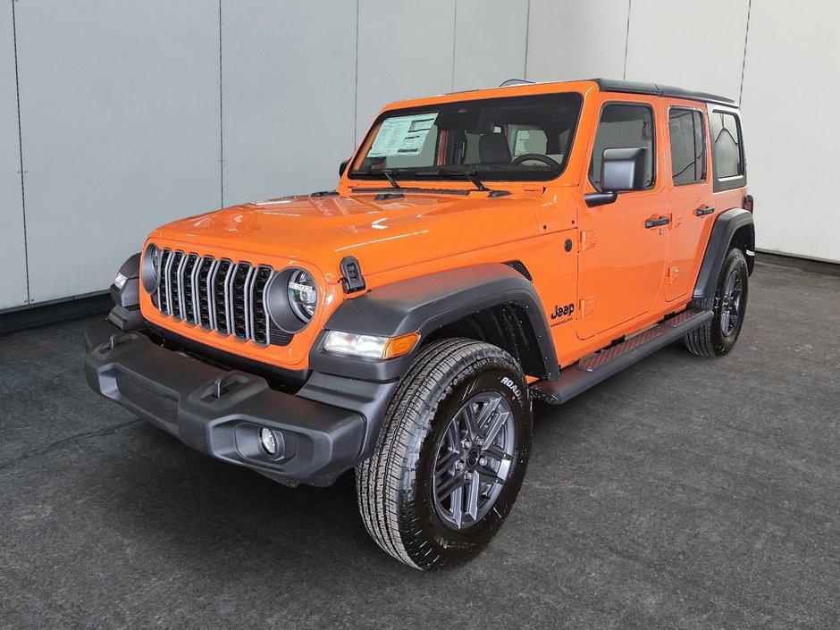 2026 Jeep Wrangler 4-Door SPORT S in Sherbrooke, Quebec