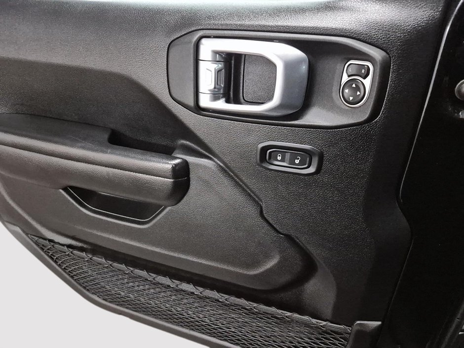 2021 Jeep Wrangler 4xe Unlimited Rubicon Sky-One-Touch-10