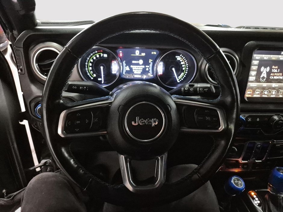 2021 Jeep Wrangler 4xe Unlimited Rubicon Sky-One-Touch-11