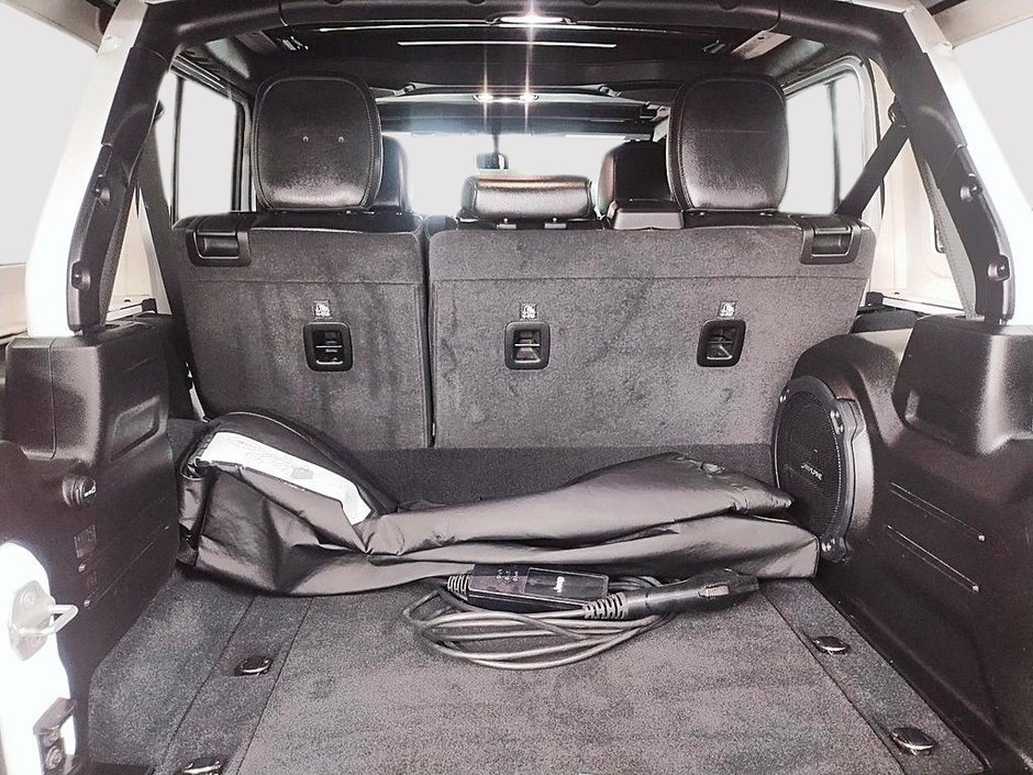 2022 Jeep Wrangler 4xe UNLIMITED HIGH ALTITUDE // SKY ONE TOUCH-5