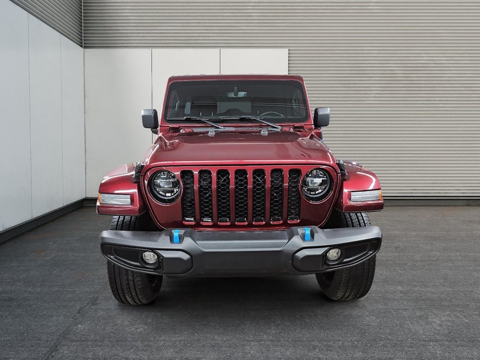 2022 Jeep Wrangler 4xe Unlimited Sahara DEUX TOITS INCLUS-1