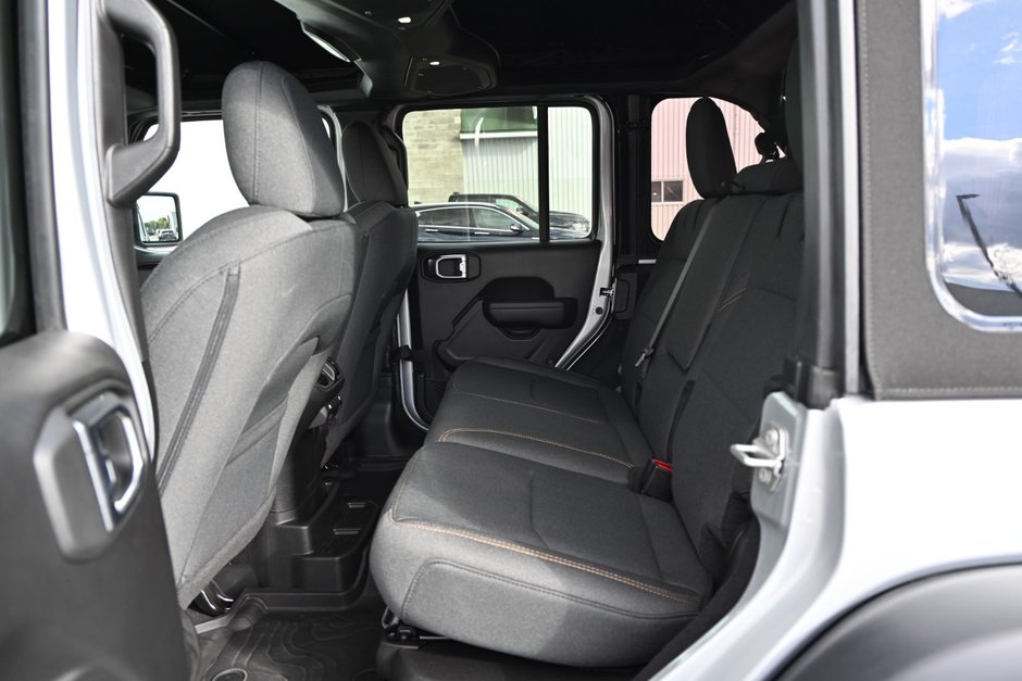 Jeep Wrangler 4xe WILLYS 2024-9