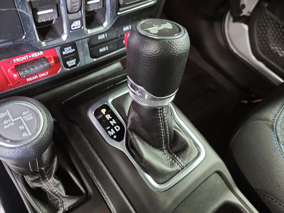 Jeep Wrangler 4xe RUBICON 4XE // SKY ONE-TOUCH // WINCH 2024-14