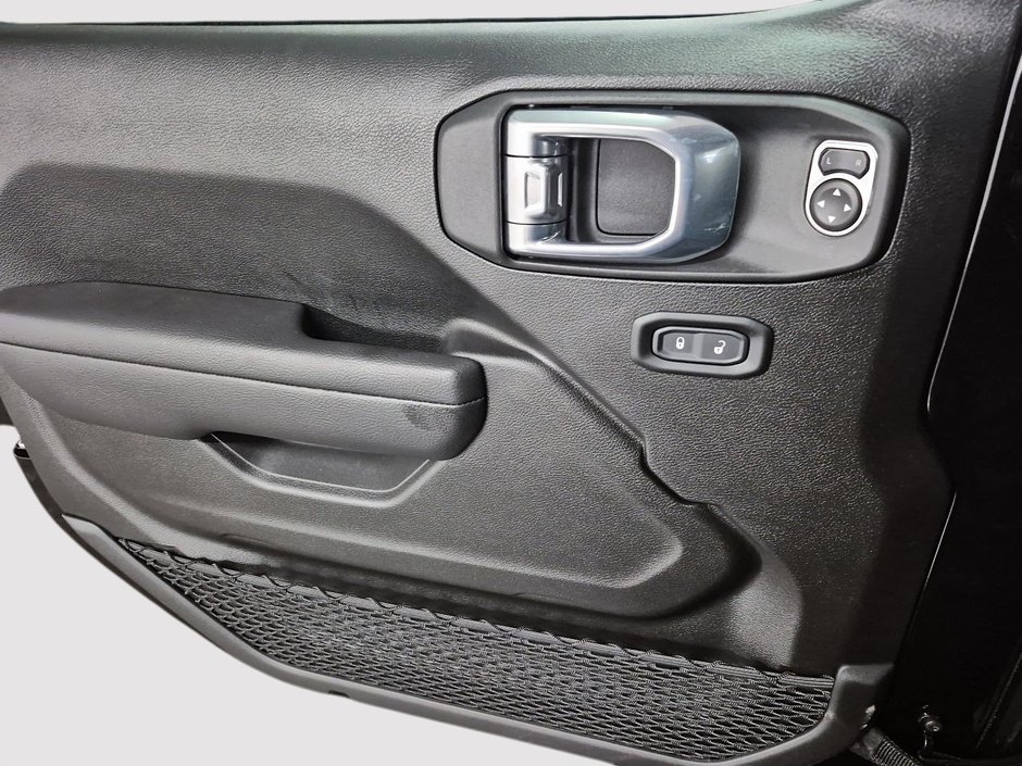 Jeep Wrangler 4xe RUBICON 4XE 4X4 // 2 TOITS 2024-9