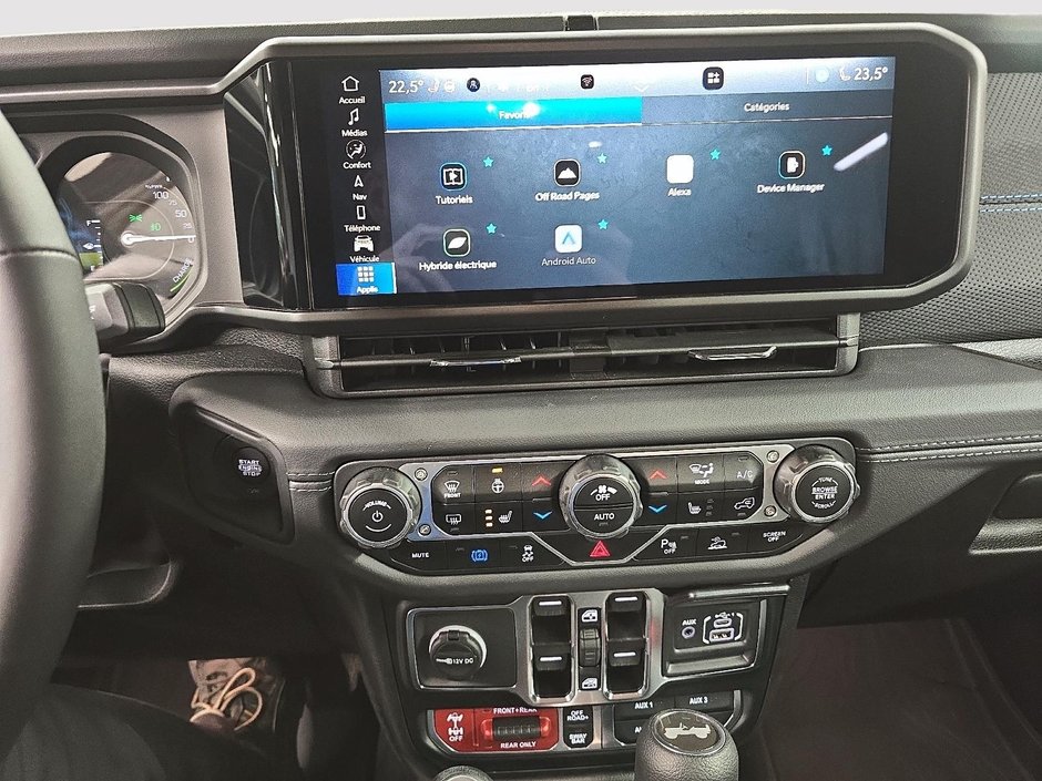 Jeep Wrangler 4xe RUBICON 4XE 4X4 // SKY ONE TOUCH // TOUT ÉQUIPÉ 2024-18