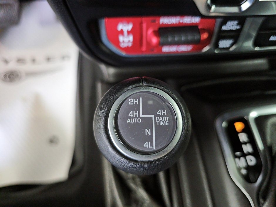 2024 Jeep Wrangler 4xe RUBICON X 4XE CUIR - PARE-CHOC EN ACIER+++-15